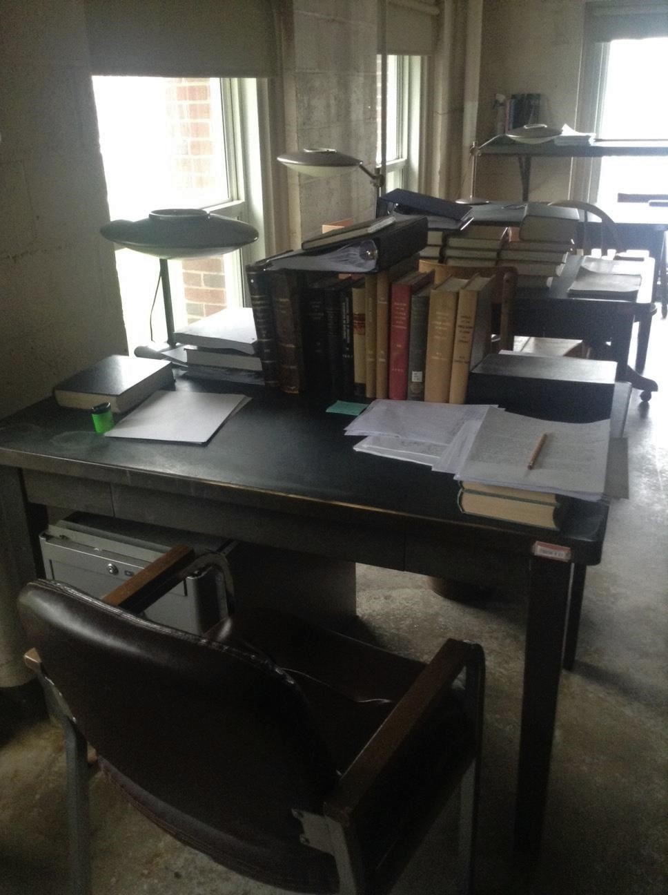 Photo of MBL Lillie Library's rental desks